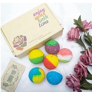 NEW Organic, Natural Bath Bombs-Essential Oils, Shea Butter, Coconut Oil - Gift